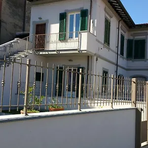 https://la-corte-di-marino.it-tuscanyhotel.com
